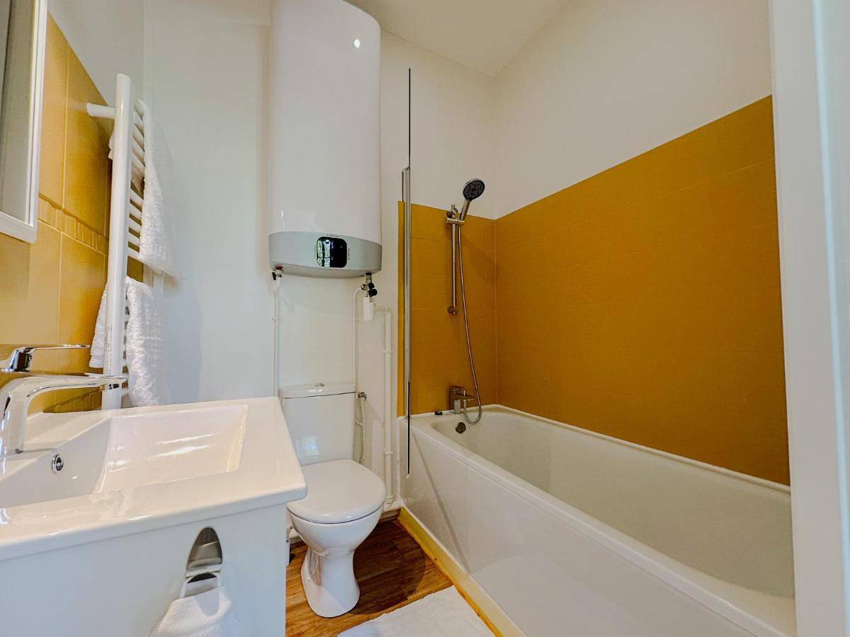 Appartement entier, Pauillac côté confort 2pièces face à la Gironde in Pauillac, Parc naturel régional du Médoc