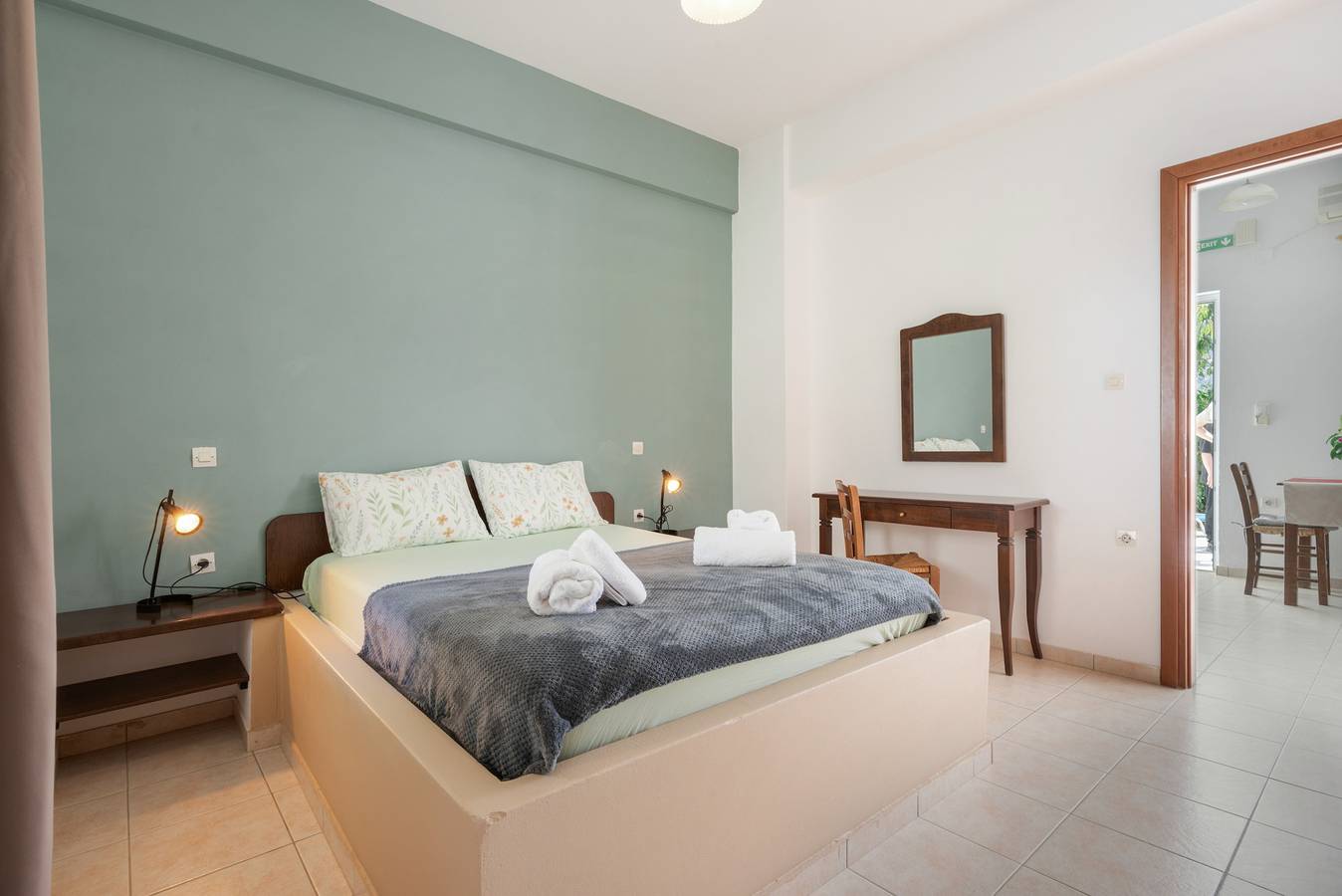 Vakantiewoning "One-Bedroom Kallithea" met zeezicht, 2 gedeelde terrassen & Wi-Fi, foto 11