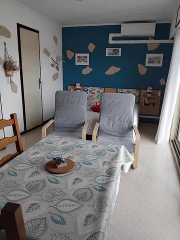 Gîte pour 2 personnes, avec terrasse dans Casino de Greoux les Bains