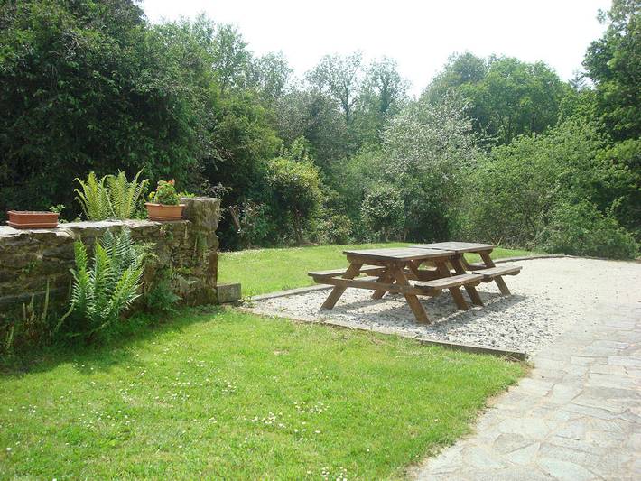 Gîte pour 8 personnes, avec jardin et terrasse dans Monts d'Arrée - 3