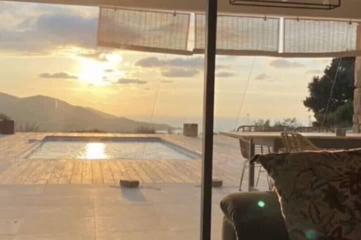 Location de vacances pour 5 personnes, avec jardin et terrasse à Sari-d'Orcino - 2