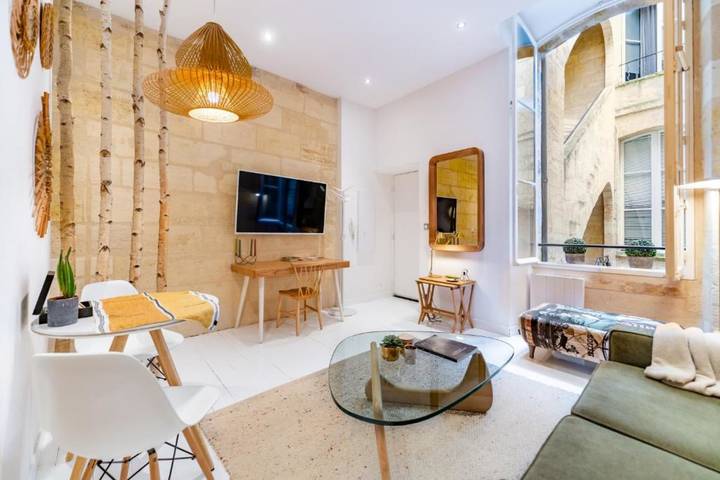 Ferielejlighed for 2 personer, med Terrasse i Bordeaux