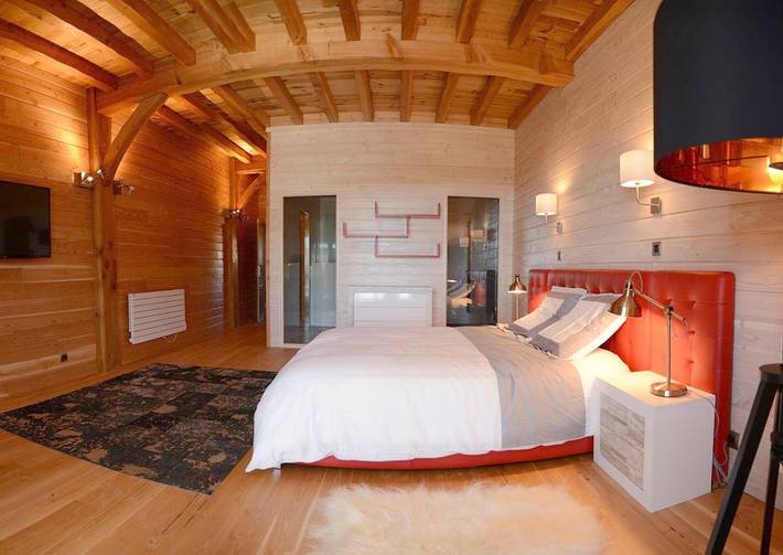 Chambre d’hôte pour 2 personnes, avec Terrasse ainsi que Jacuzzi et Jardin