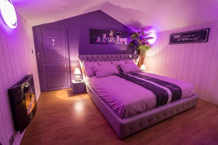 Location de vacances pour 2 personnes, avec Terrasse et Jardin à Arçay