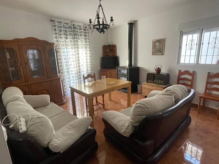 Gîte pour 5 personnes, avec piscine ainsi que sauna et jardin, adapté aux familles à Guadix - 3