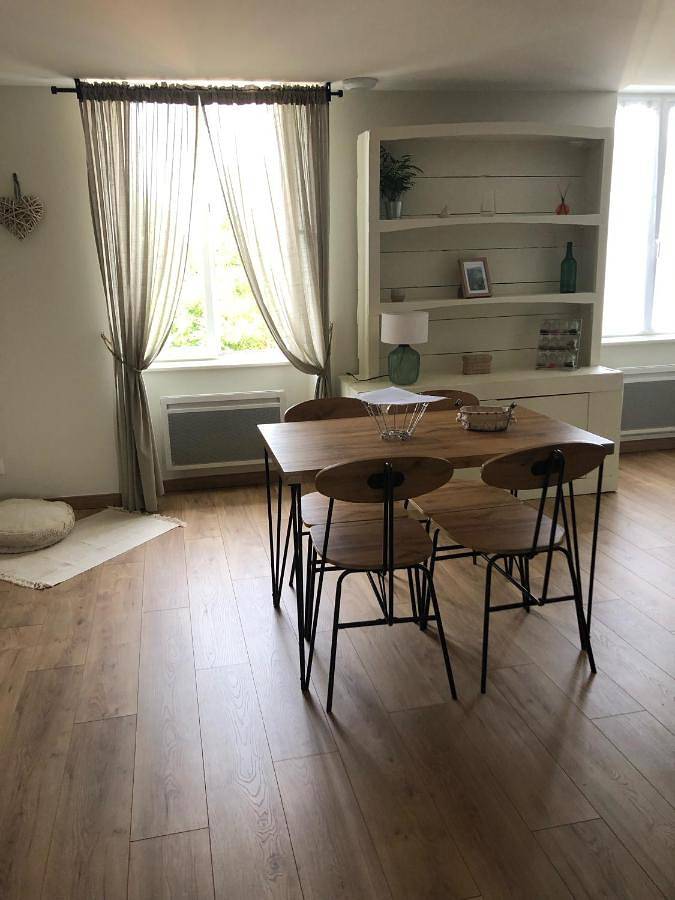 Gîte pour 2 personnes, avec jardin et jacuzzi à Olby - 3