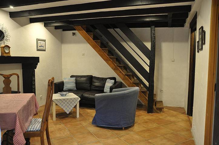 Location de vacances pour 5 personnes, avec Balcon et Jacuzzi ainsi que Terrasse et Jardin à Vernoux-en-Gâtine - 4