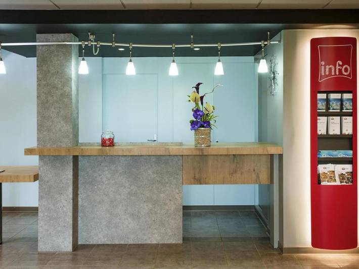 Hôtel pour 3 personnes, avec terrasse, animaux acceptés à Saint-Rambert-d'Albon - 3