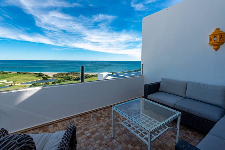 Vista Real 2397 Alcaidesa Golf & Beach in Playa de La Alcaidesa, San Roque