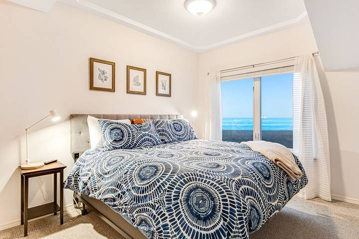 Vacation rental for 6 people, with pool and balcony as well as yard and hot tub in Westport (WA)