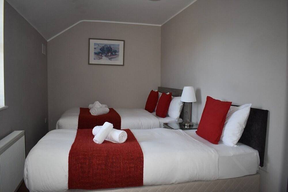 Alensgrove Cottages No. 04 in County Kildare