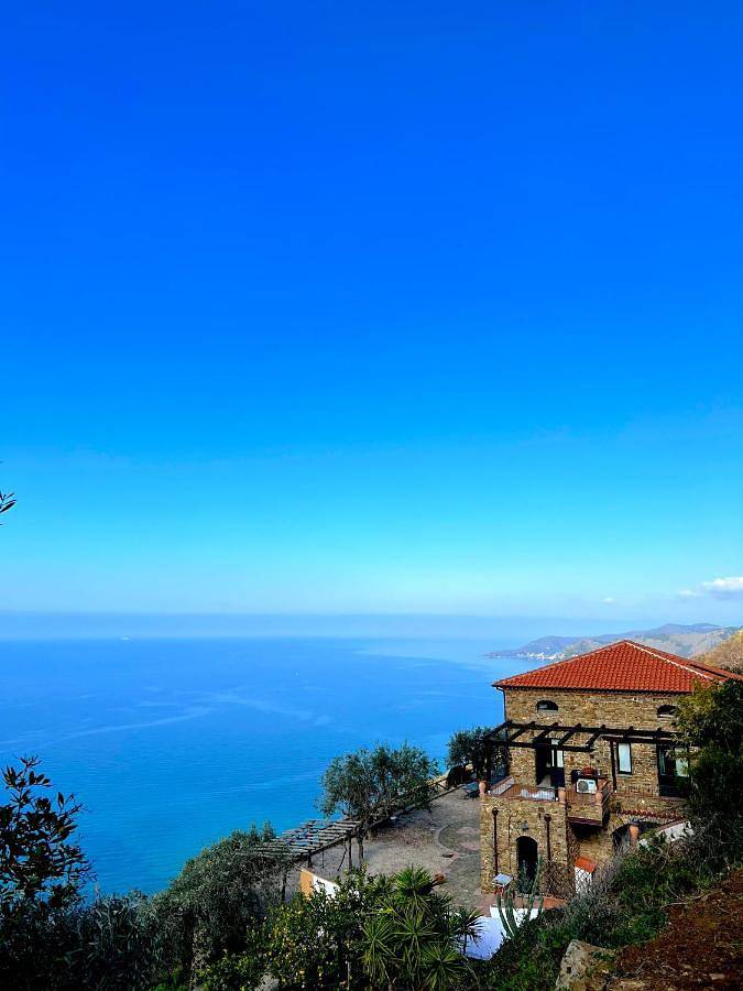 Agriturismo per 2 persone, con giardino e panorama a San Mauro Cilento