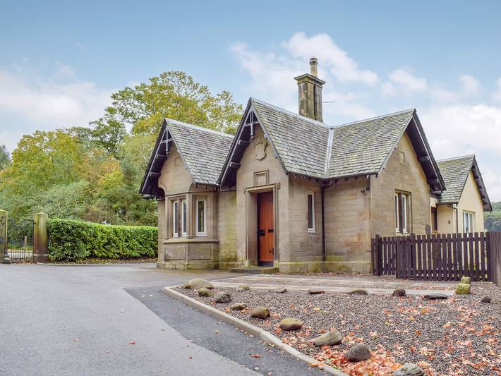 Log cabin for 4 people, with garden in Linlithgow