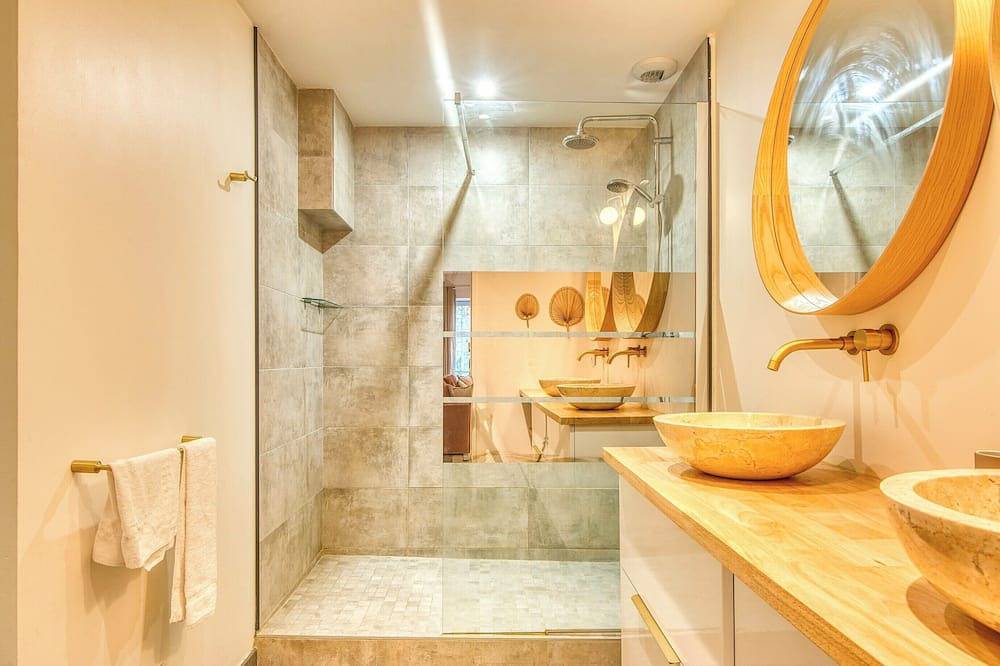 Apartamento entero, Le Bohème - Climatisé - Superbe T2 centre village in Brignais, Ródano