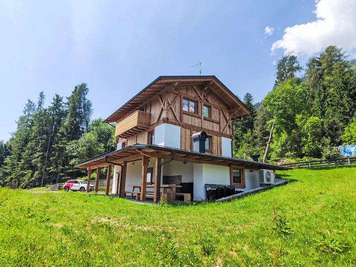 Appartamento per 4 persone, con Terrazza e Giardino nonché Vista lago e Panorama in Val di Non