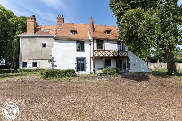 Location de vacances pour 2 personnes, avec balcon et jardin dans Saint-Ignat