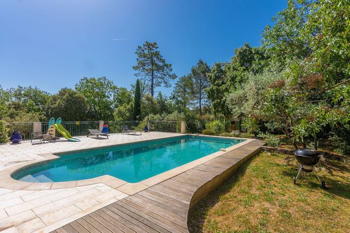Chambre d’hôte pour 2 personnes, avec Jardin en Provence