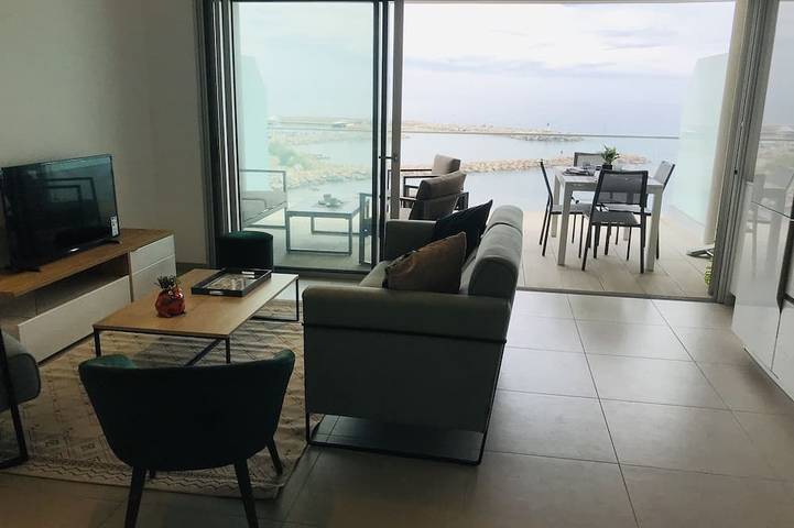 Appartement entier, Appartement 2 ch- 5 pers résidence de luxe en front de mer-piscine in Sari-Solenzara, Arrondissement de Sartène