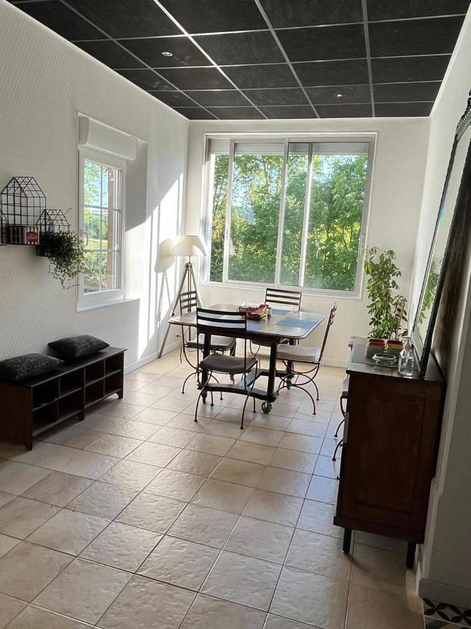 Gîte pour 5 personnes, avec jardin et vue à Le Garric