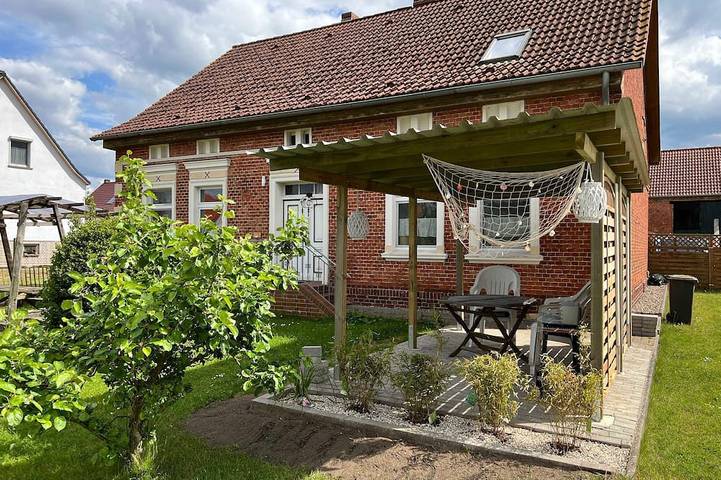Ferienwohnung für 4 Personen, mit Garten