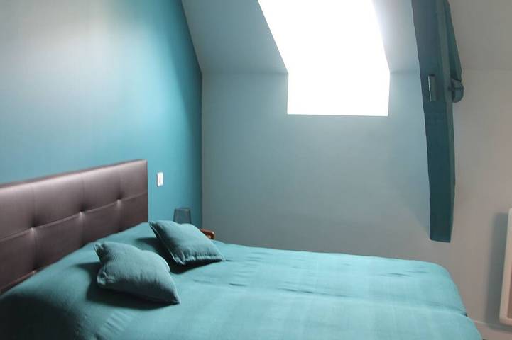 Gite l'Hermine, 15 pers, heated indoor pool, Rdc Pmr, enclosed garden in Azay-le-Rideau, Vallée de la Loire