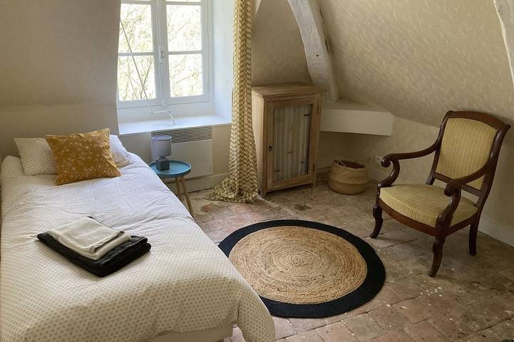 Location de vacances pour 6 personnes, avec terrasse et jardin à Pont-de-Ruan - 3