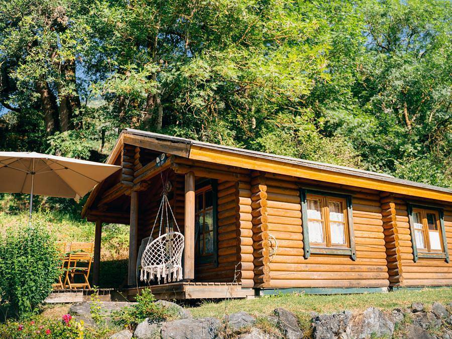 Camping Ecovillage Le Soleil Du Pibeste - Chalet 4 personas - chalet des marmottes in Agos-Vidalos, Pirineos franceses