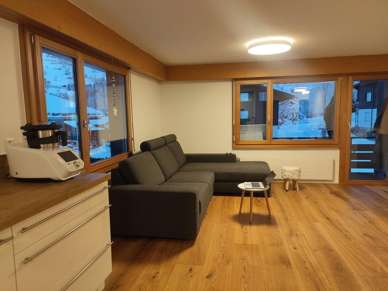 Geheel vakantieappartement, Vakantieappartement voor 5 personen met balkon in Lenk im Simmental, Lenk