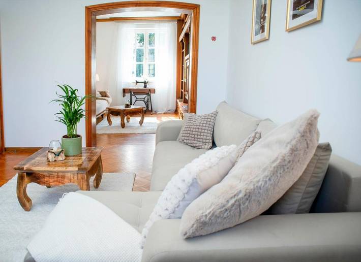 Ferienwohnung für 3 Personen, mit Garten und Ausblick, mit Haustier