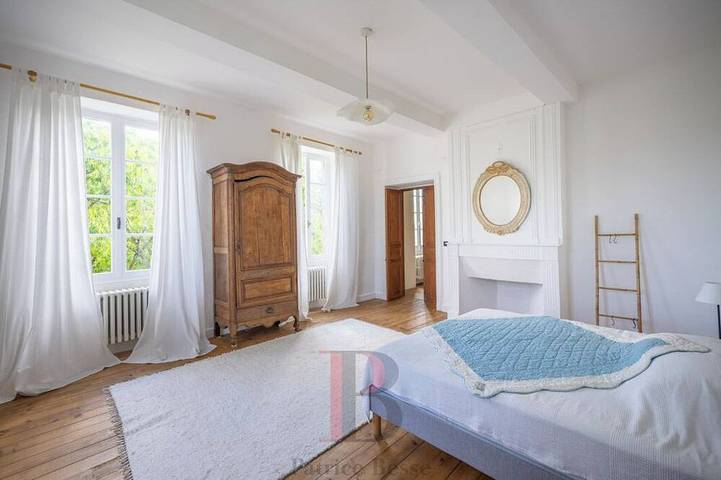 Château pour 14 personnes, avec jardin dans le Lot-et-Garonne - 4