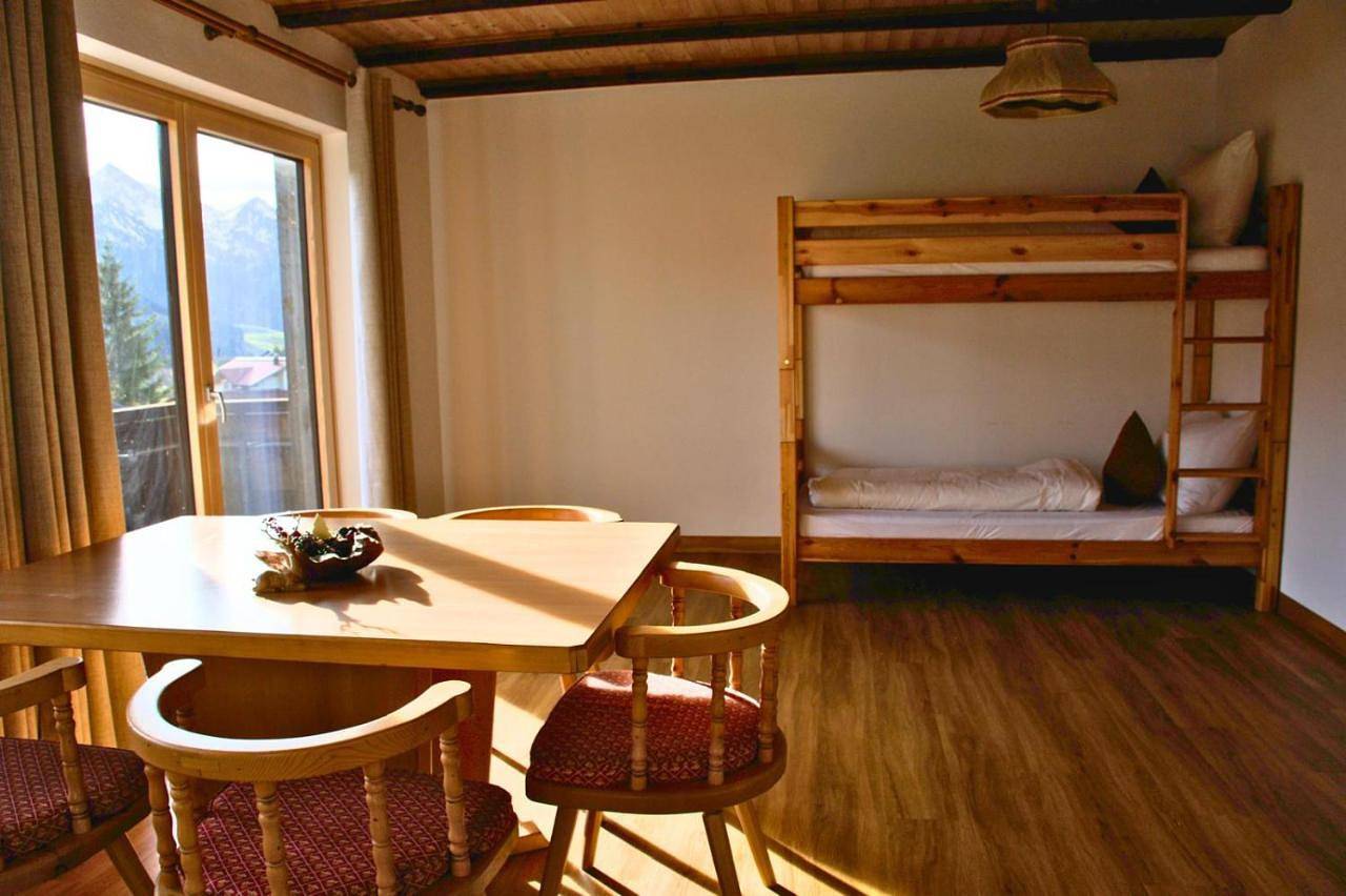 Geheel appartement, Haus Koller in Grän, Allgäuer Alpen (Oostenrijk)