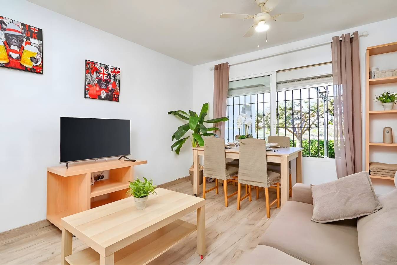 Ganze Wohnung, Exklusive Ferienwohnung 'Solparaiso' mit Whirlpool, Meerblick, Wlan und Klimaanlage in Torrox Costa, Torrox