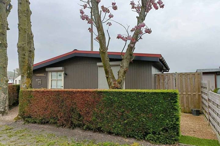 Ferienanlage für 5 Personen, mit Pool und Garten in Belgien