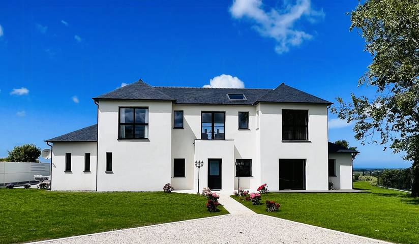 Location de vacances pour 6 personnes, avec Terrasse ainsi que Jardin et Sauna à Plouider
