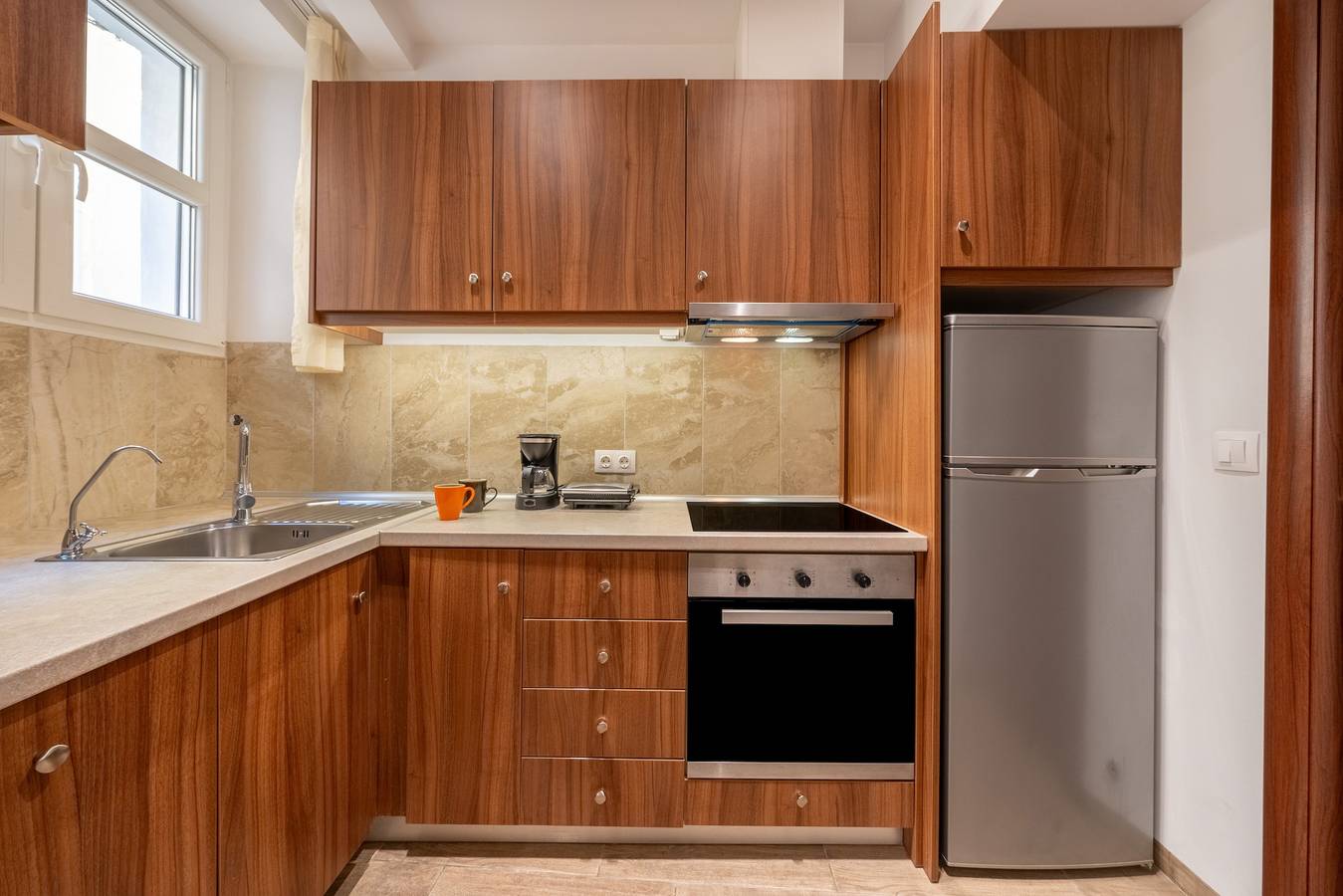 Entire apartment, Apartment 'Adorable Unique' with Wi-Fi and Air Conditioning in Corfu (city), Corfu