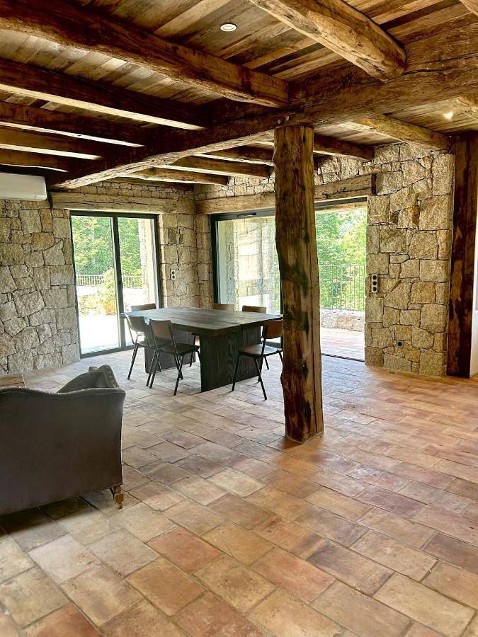 Location de vacances pour 6 personnes, avec jardin et vue à Bocognano - 3