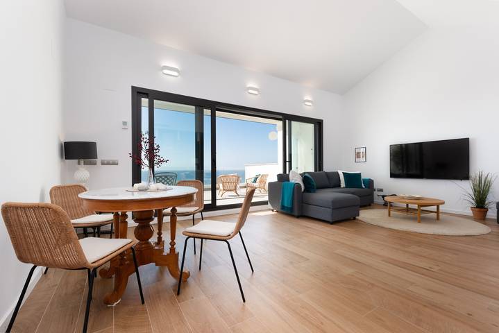 Entire apartment, Apartment 'Apartamento Links Il' with Sea View, Wi-Fi and Air Conditioning in Playa de La Alcaidesa, San Roque