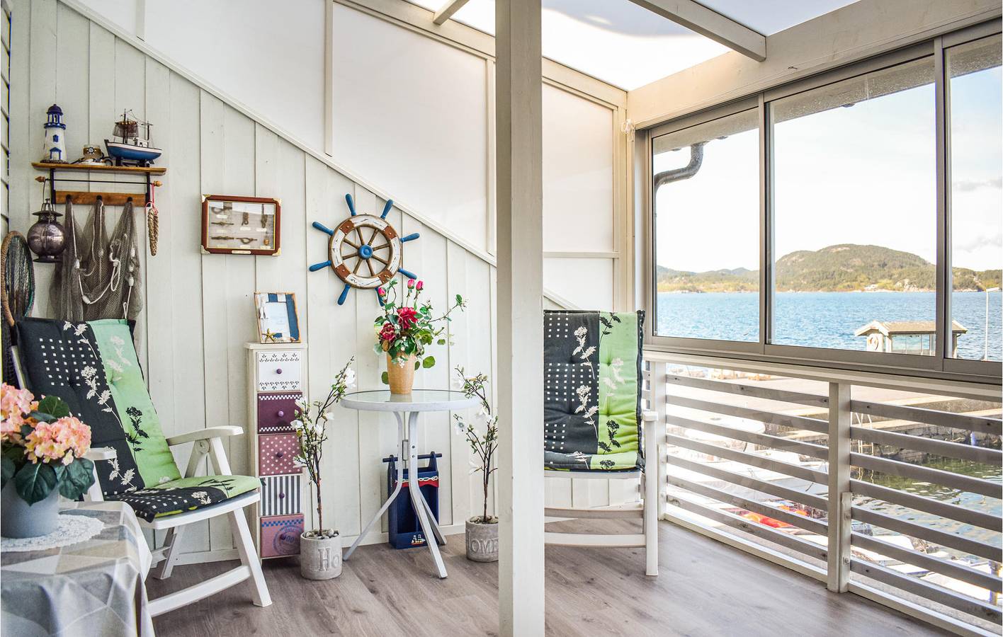 Ferienhaus für 8 Personen mit Terrasse in Vikebygd, Vindafjord