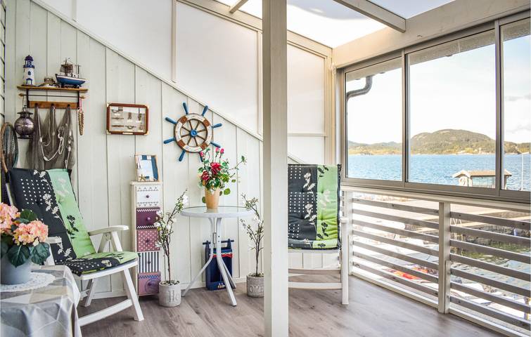 Ferienhaus für 8 Personen, mit Garten und Whirlpool sowie Terrasse und Sauna in Vindafjord - 4