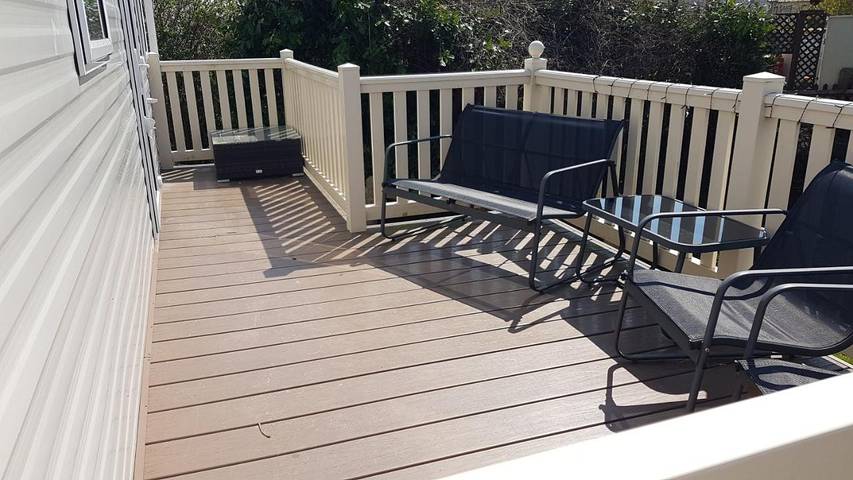 Camping for 6 people, with Terrace and Children pool as well as Pool and Sauna in Chichester (District)