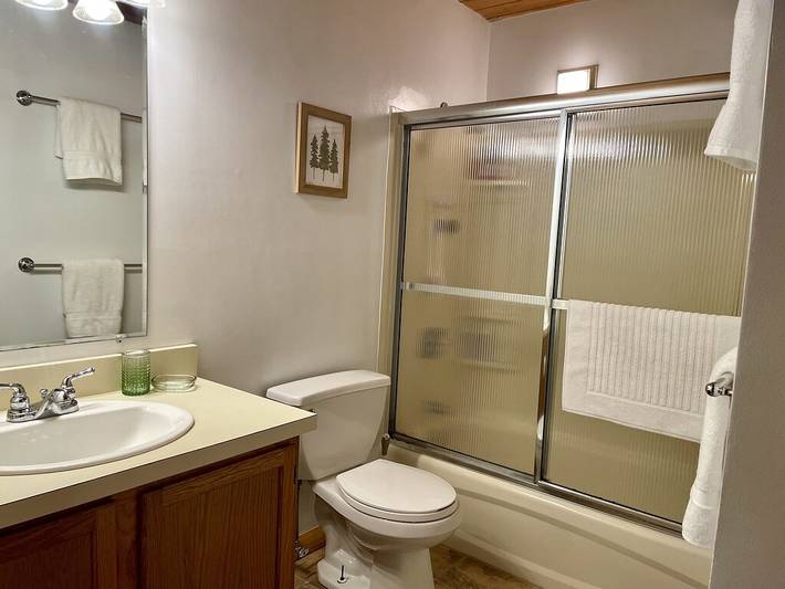 Vacation home for 6 people, with balcony in New Hampshire