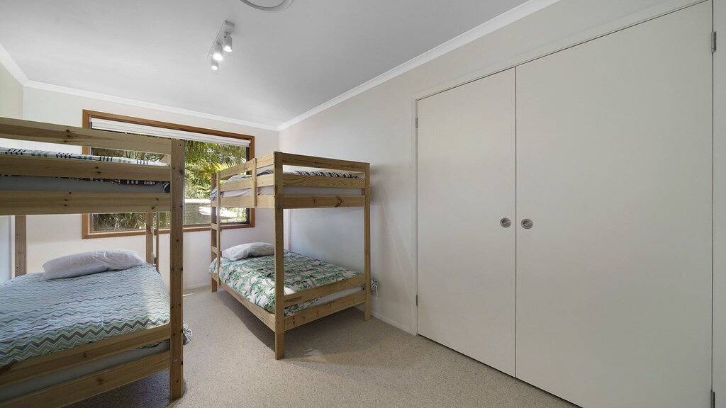 Coast Away on Garnet by Holidayco. in Pearl Beach, New South Wales