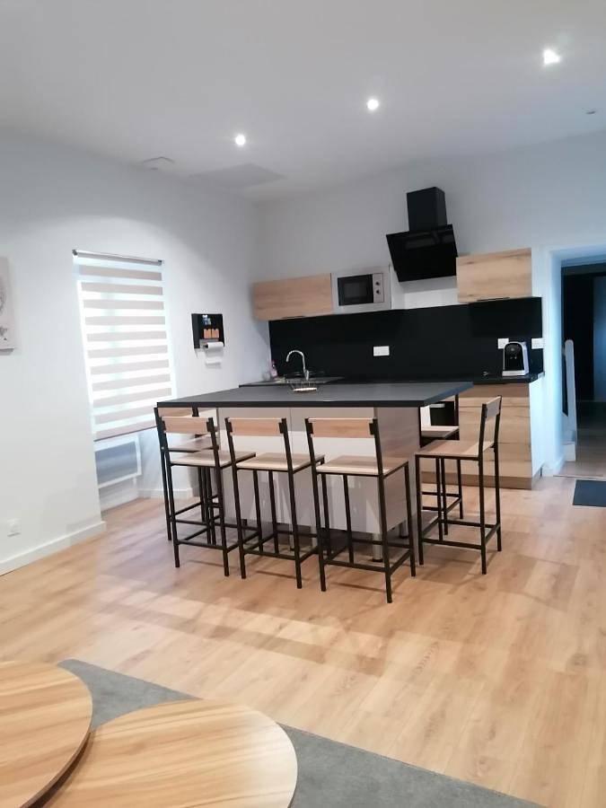 Appartement entier, Apartment in Doué-la-Fontaine, Vallée de la Loire