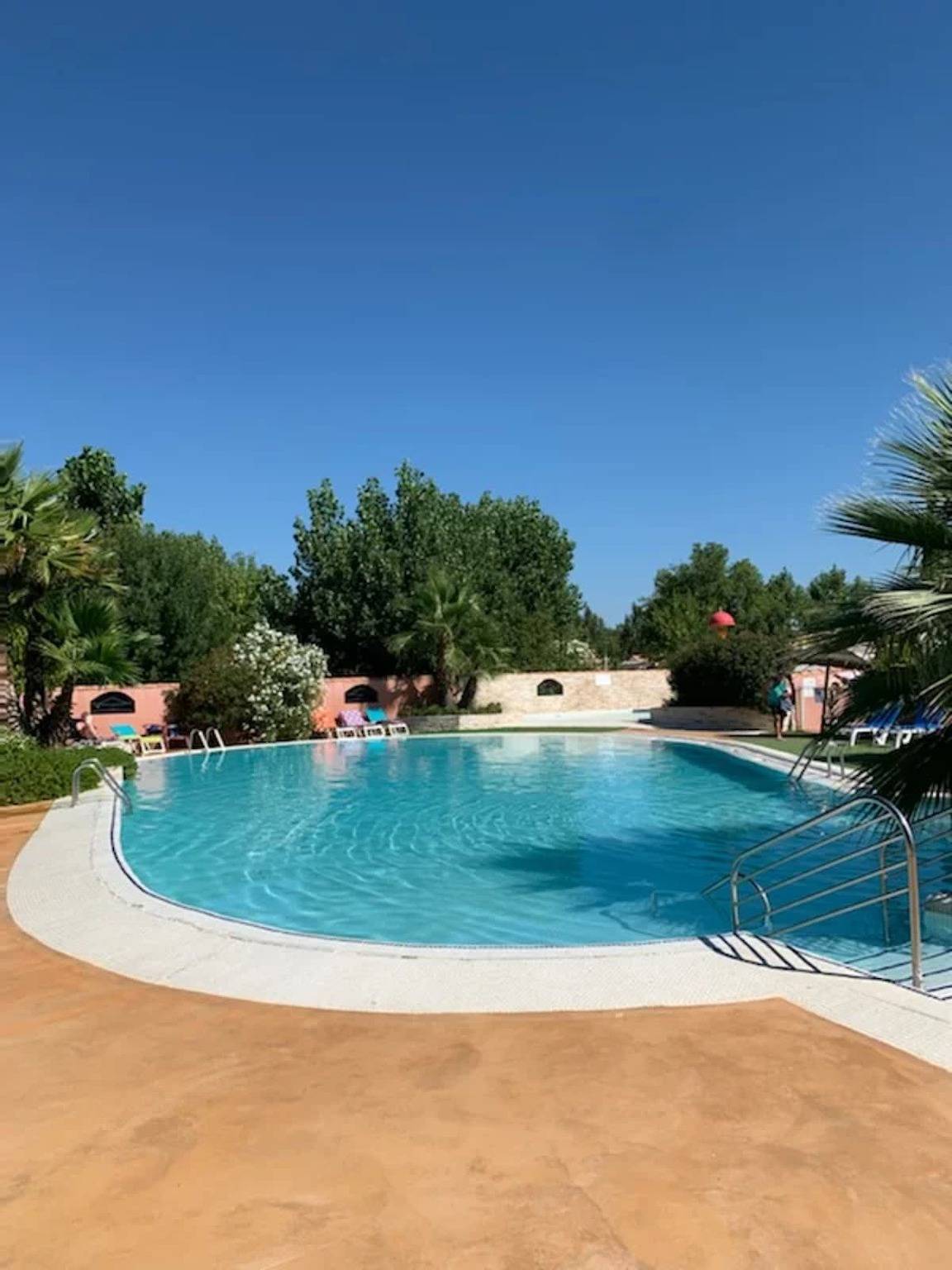 Bungalow für 6 Personen mit Terrasse in La Tamarissière, Agde
