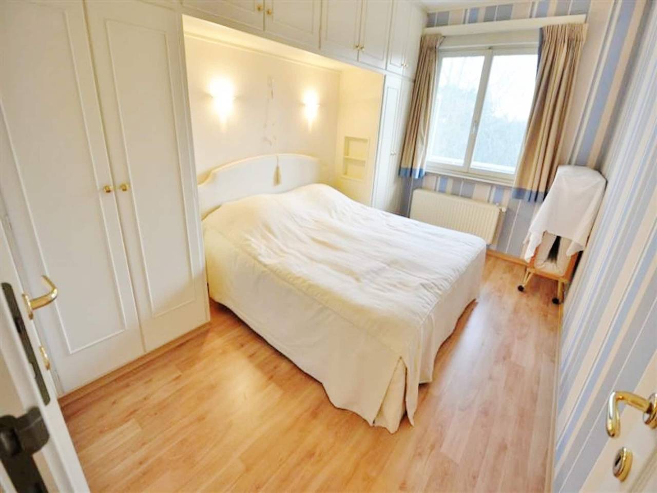 Ganze Wohnung, Wohnung nahe Seemauer mit Parkplatz in Knokke, Knokke-Heist