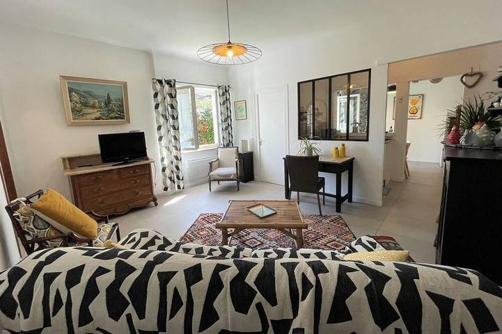Location de vacances pour 4 personnes, avec piscine et jardin à Jurançon - 2