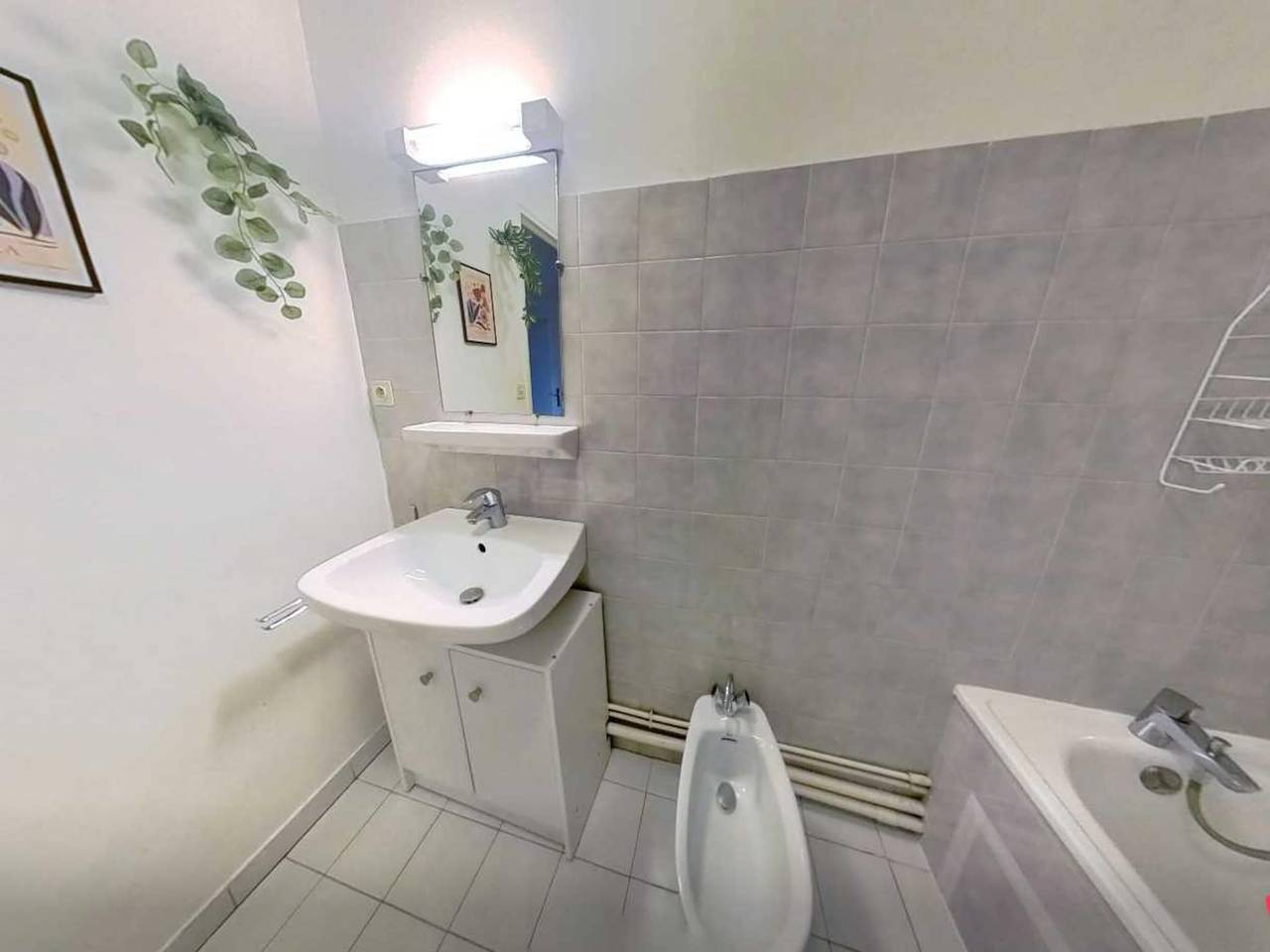 Ganze Wohnung, Gemütliches Zimmer in einer freundlichen Wohngemeinschaft – Lyon 8. in Lyon, Lyon und Umgebung