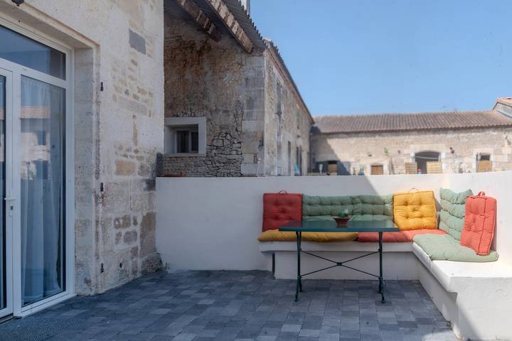 Holiday rental for 4 people, with garden, child-friendly in Charente