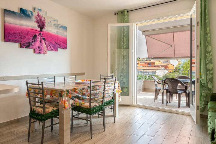 Appartamento intero, Appartamento "Ligure" vicino alla spiaggia con A/C, Balcone e Terrazza in Lido San Giovanni, Alghero