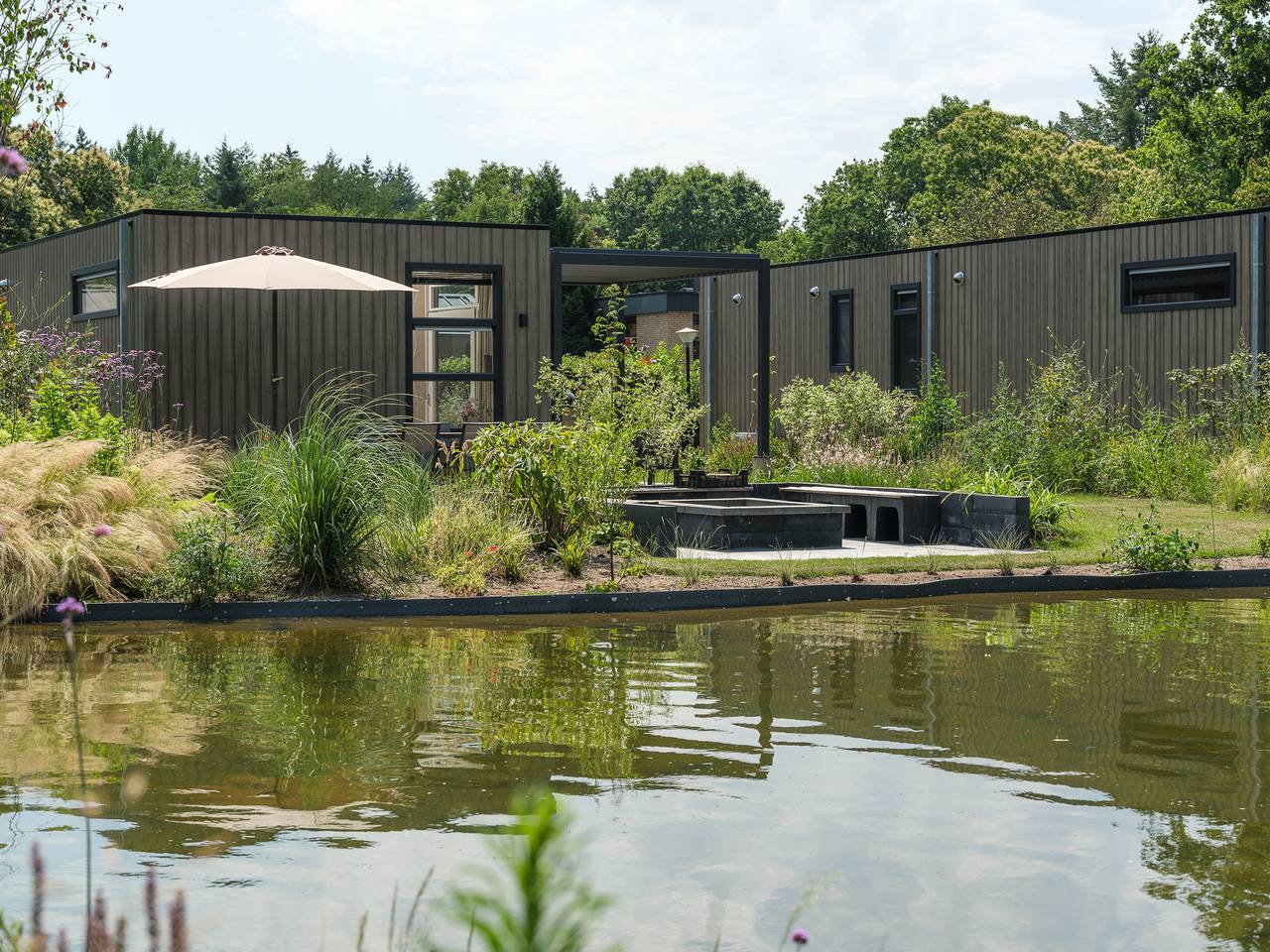 Veluwepark de Bosgraaf — Batenburgh Deluxe mit Hot Tub & Sauna | 4 Personen in Veluwe
